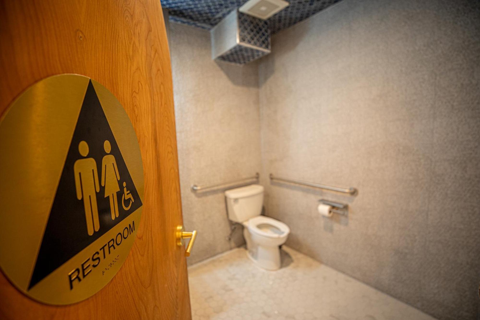 Social Stays - Santa Barbara'S First Hostel On State Street Esterno foto